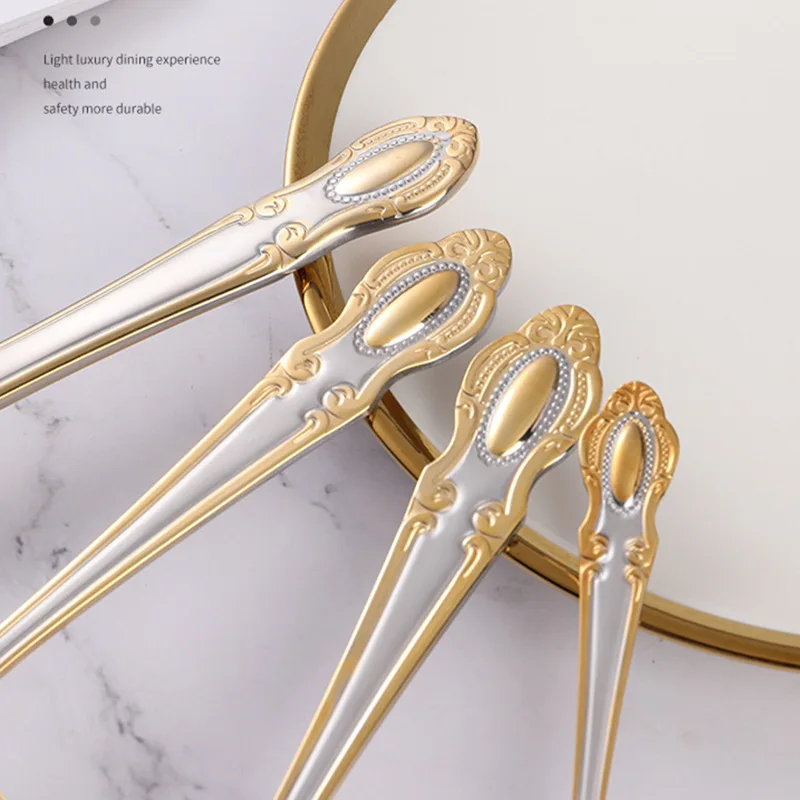 Ensemble de couverts dorés, en - Kitchen Appliances Luxury avis et prix